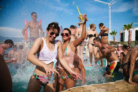 Despedidas en Cádiz: Despedidas originales con sabor andaluz - fresh_island_festival_2012__144_.jpg